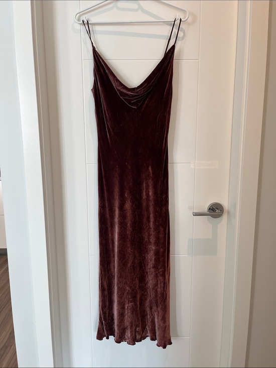 Wilfred Dresses & Skirts - Wilfred Velvet Slip Dress in Soft Rust
